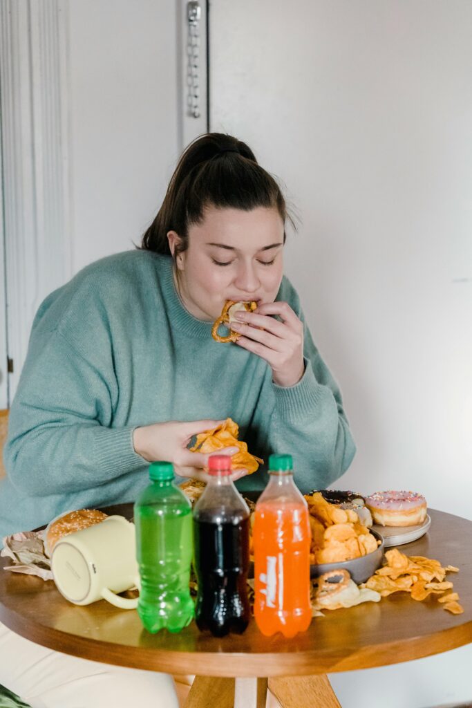 COMER ENTRE HORAS ¿ NECESIDAD O HÁBITO ?